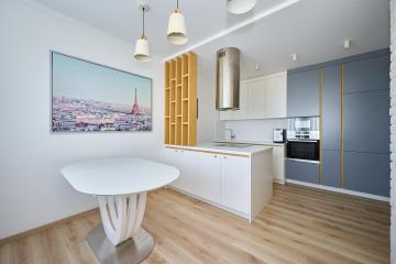 Фото №1: 3-комнатная квартира 100 м² - Краснодар, мкр. Камвольно-суконный Комбинат, ул. Онежская, 1