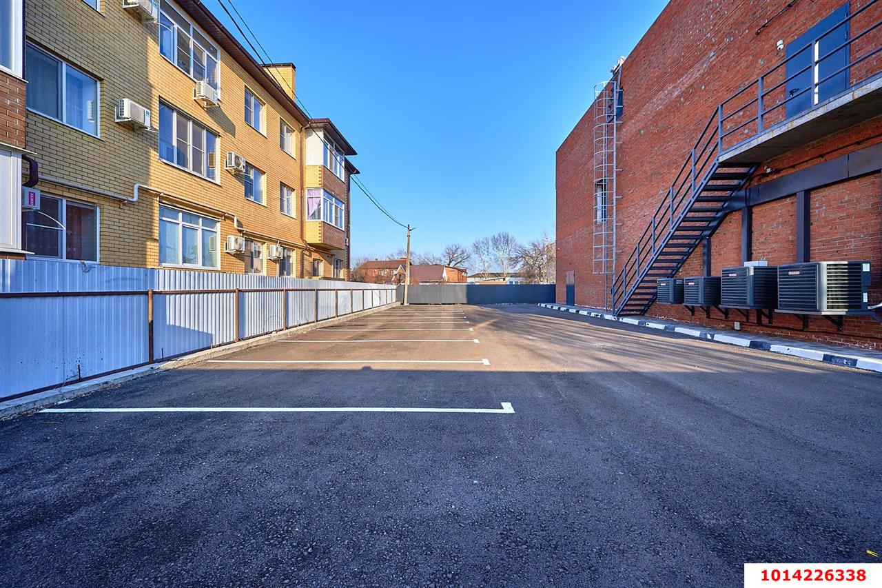 Фото №19: Коммерция 1176 м² - Динская, Прикубанский внутригородской округ, мкр. Витаминкомбинат, ул. Красная, 93