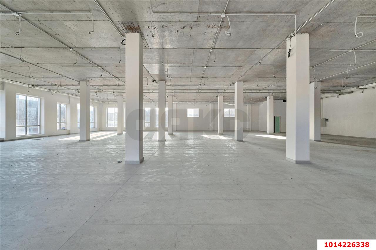 Фото №32: Коммерция 1176 м² - Динская, Прикубанский внутригородской округ, мкр. Витаминкомбинат, ул. Красная, 93