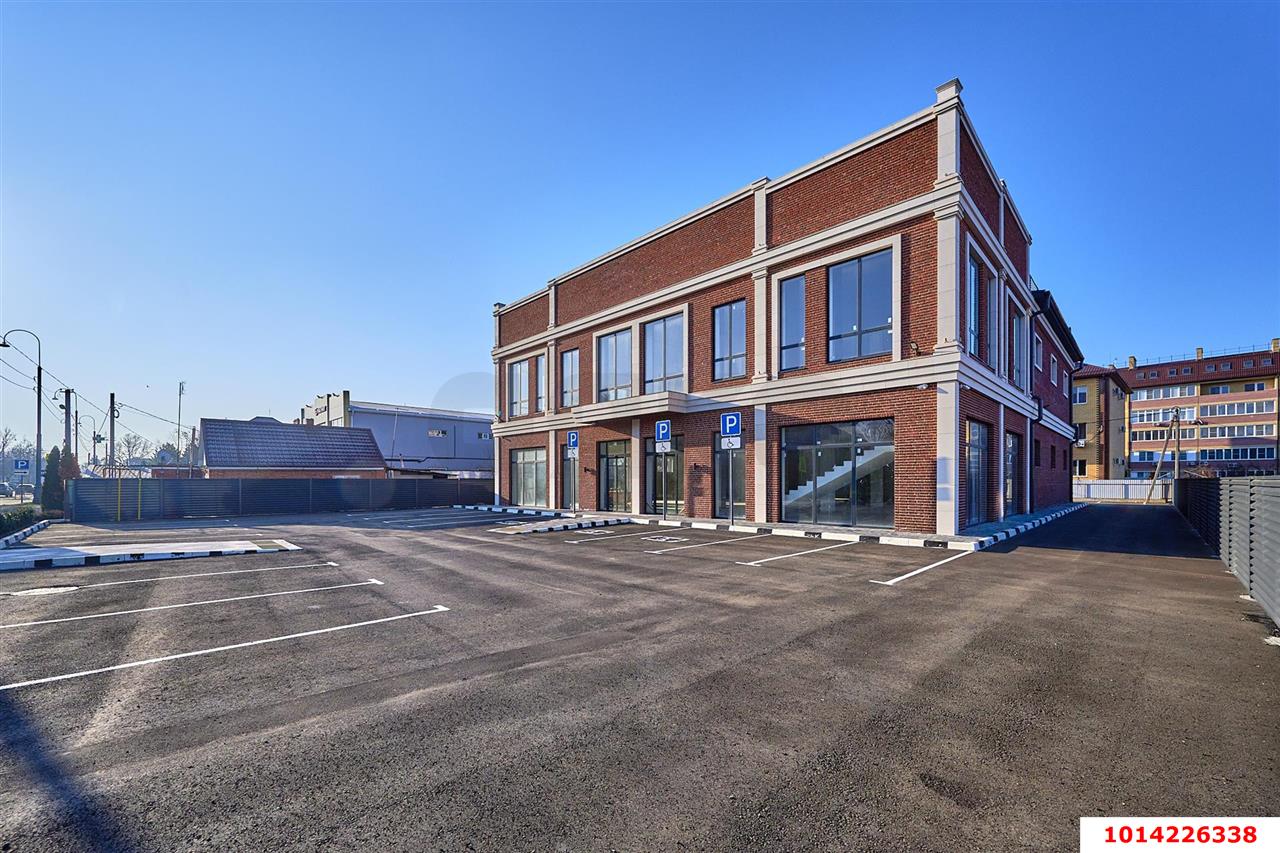 Фото №6: Коммерция 1176 м² - Динская, Прикубанский внутригородской округ, мкр. Витаминкомбинат, ул. Красная, 93