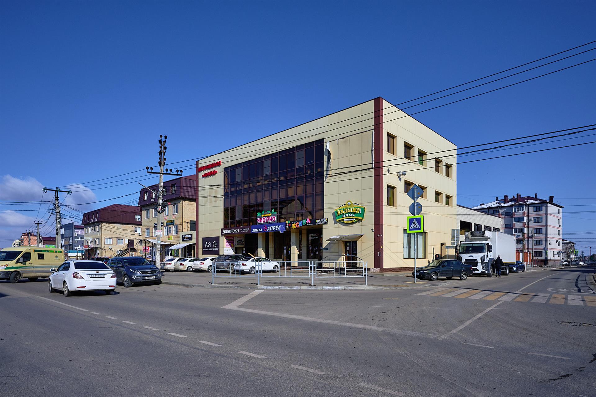 Фото №9: Дом 316 м² + 8 сот. - Яблоновский, Прикубанский внутригородской округ, Круглик, мкр. Табачная Фабрика, ул. Королёва, 10