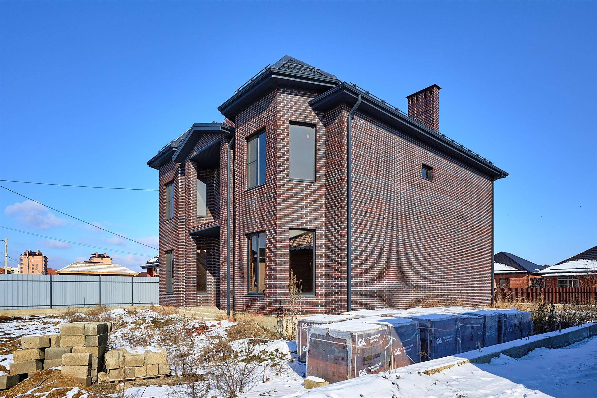 Фото №7: Дом 316 м² + 8 сот. - Яблоновский, Прикубанский внутригородской округ, Круглик, мкр. Табачная Фабрика, ул. Королёва, 10