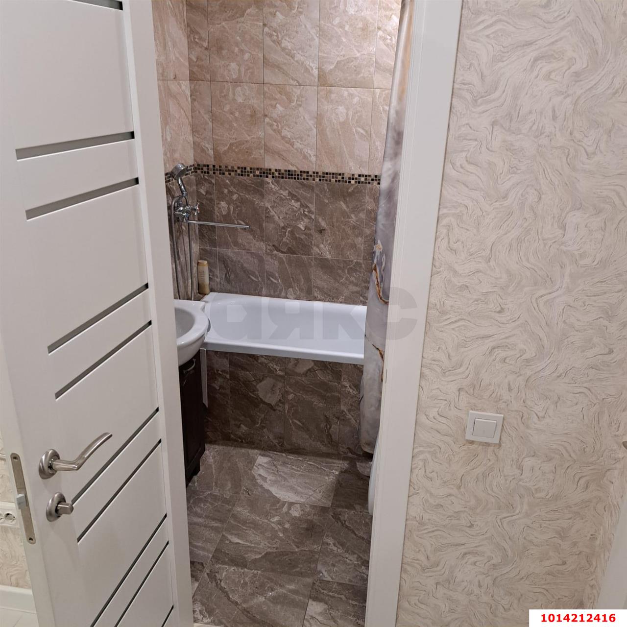 Фото №11: 2-комнатная квартира 71 м² - Яблоновский, ул. Гагарина, 192к6