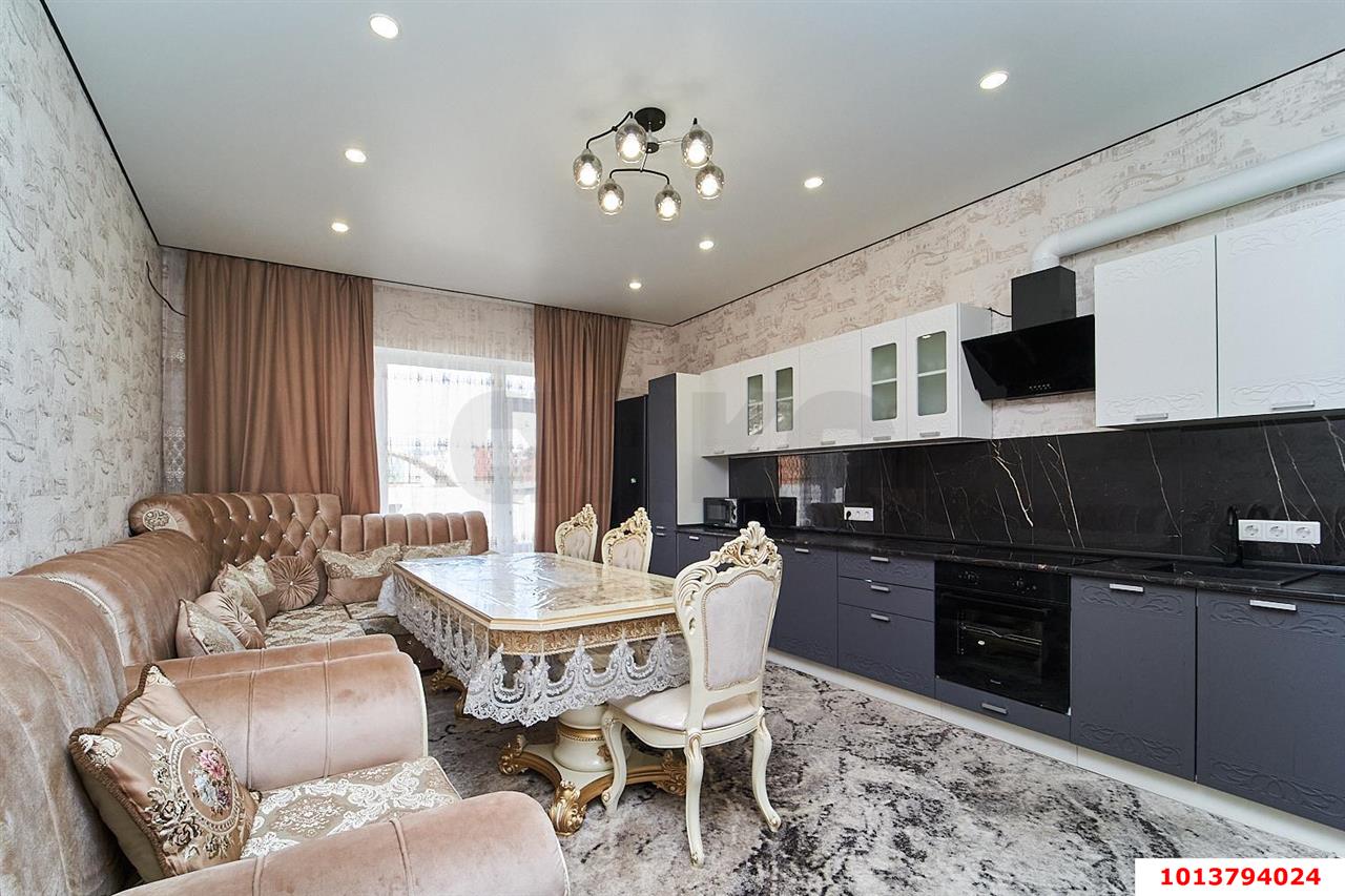 Фото №1: Дом 90 м² + 4 сот. - Знаменский, ул. Виноградная, 19