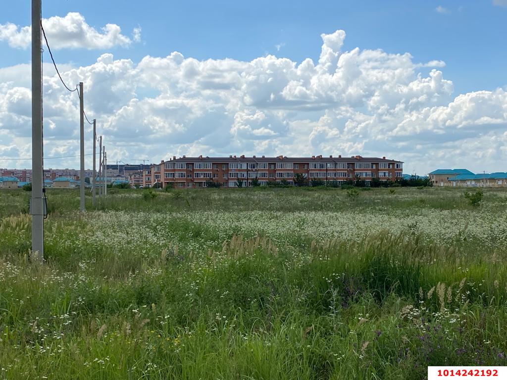 Фото №1: Земельный участок 7.56 сот. - Краснодар, Прикубанский внутригородской округ, Россинского, мкр. жилой комплекс Россинский Парк, ул. Командорская, 15/1