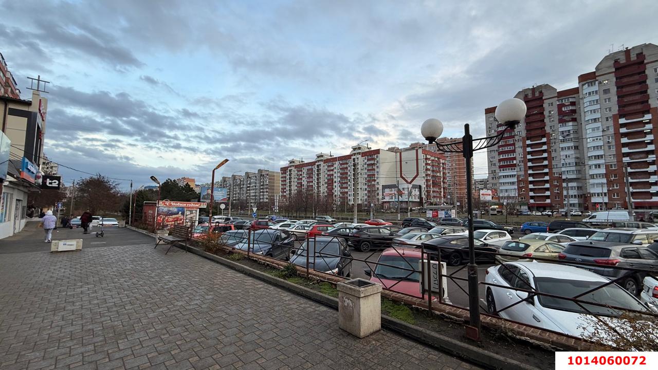 Фото №17: Торговое помещение 334 м² - Краснодар, Юбилейный, пр-кт Чекистов, 17