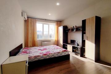 Фото №1: 2-комнатная квартира 55 м² - Краснодар, ж/м Пашковский, ул. Карасунская, 257