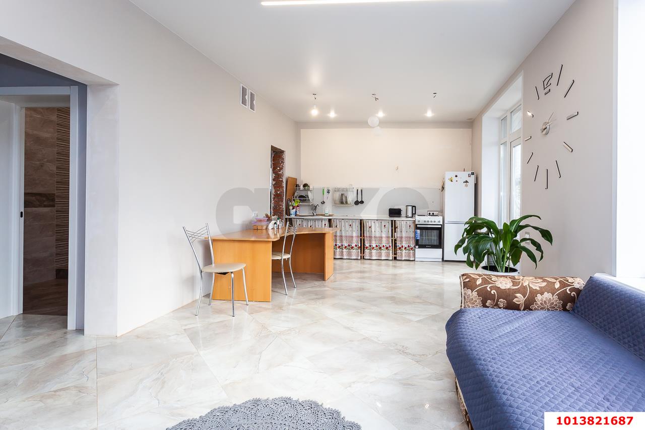 Фото №2: Дом 162 м² + 6.23 сот. - Краснодар, пр-д 2-й Лоцманский, 6