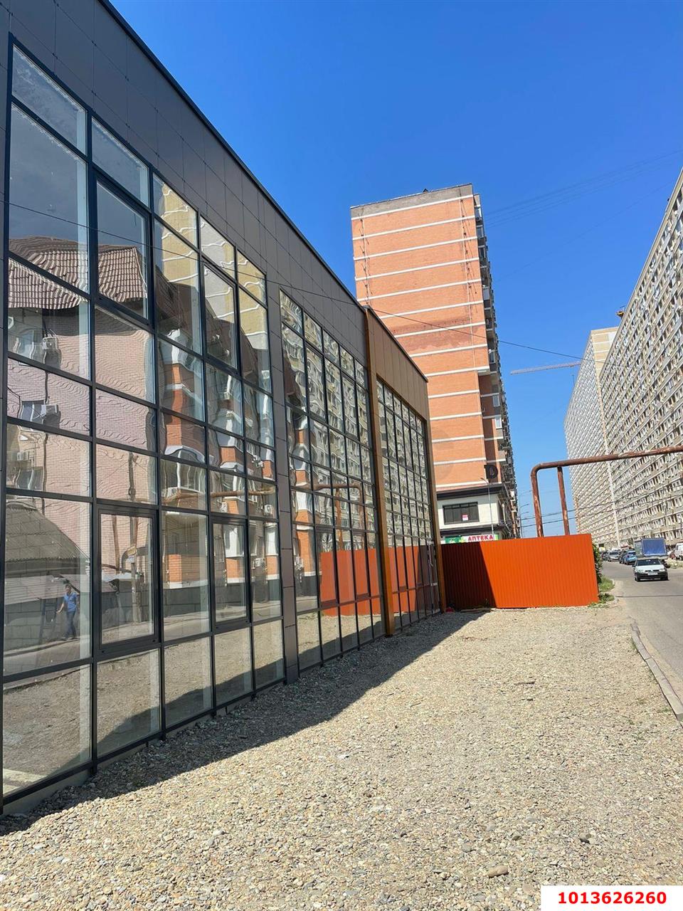 Фото №3: Коммерция 585 м² - Краснодар, Прикубанский внутригородской округ, мкр. Славянский, ул. Красных Партизан, 43