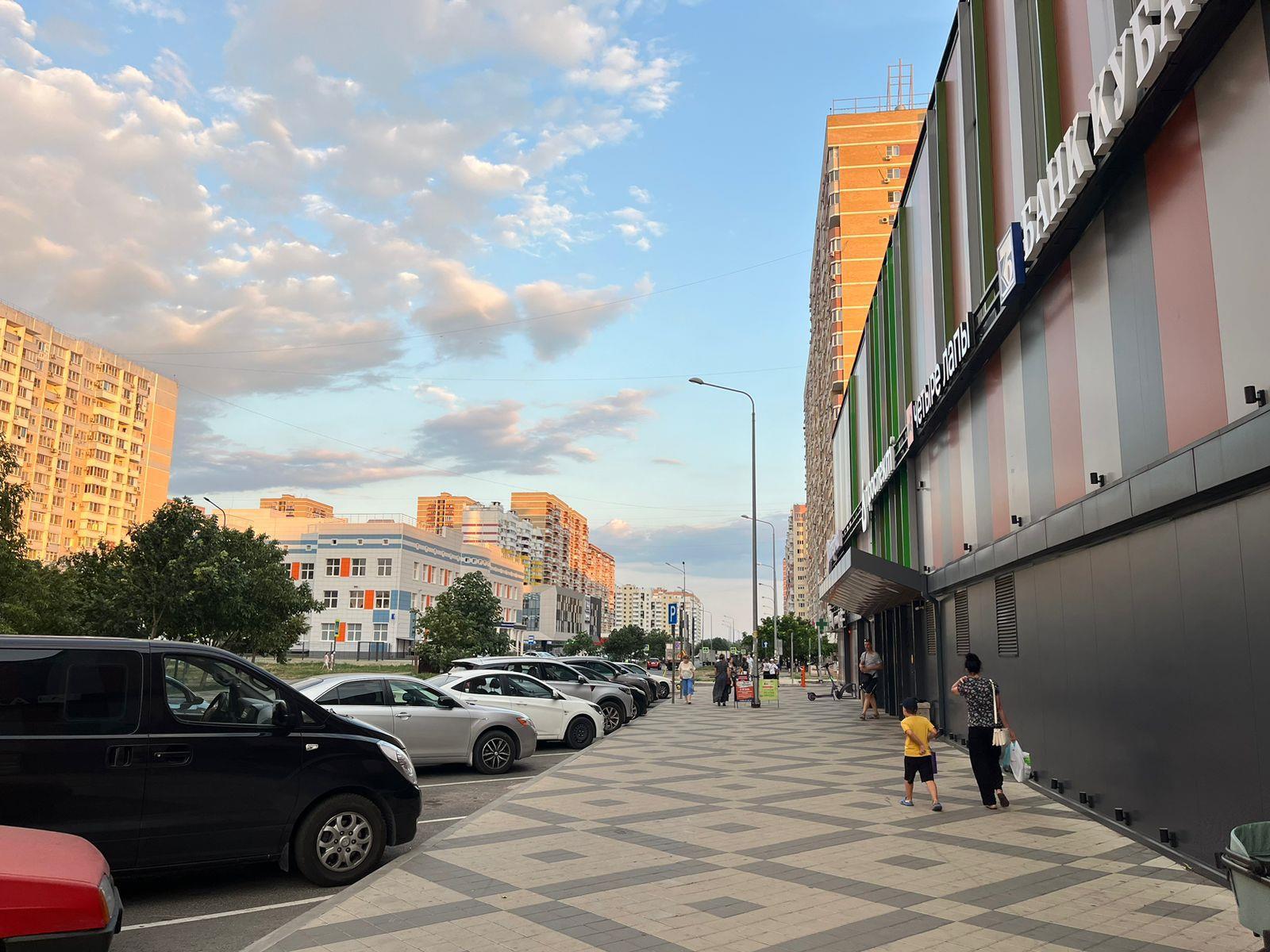 Фото №5: Коммерция 132 м² - Краснодар, Карасунский внутригородской округ, мкр. Почтовый, пр-кт имени писателя Знаменского, 2