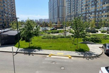 Фото №4: Торговое помещение 880 м² - Краснодар, мкр. жилой комплекс Сказка Град, ул. имени В.Н. Мачуги, 166