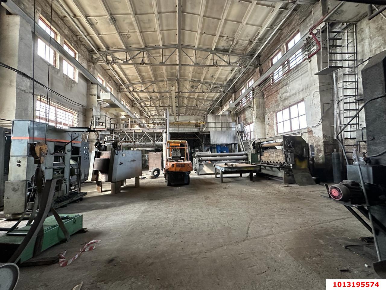 Фото №4: Коммерция 1000 м² - Краснодар, ул. Московская, 69/11