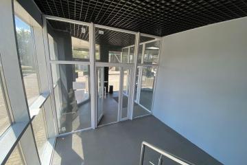 Фото №3: Коммерция 577 м² - Краснодар, мкр. 2-я Площадка, ул. Взлётная, 1/4