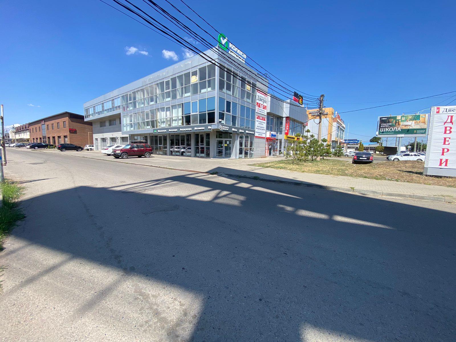 Фото №2: Коммерция 577 м² - Краснодар, ул. Взлётная, 1/4