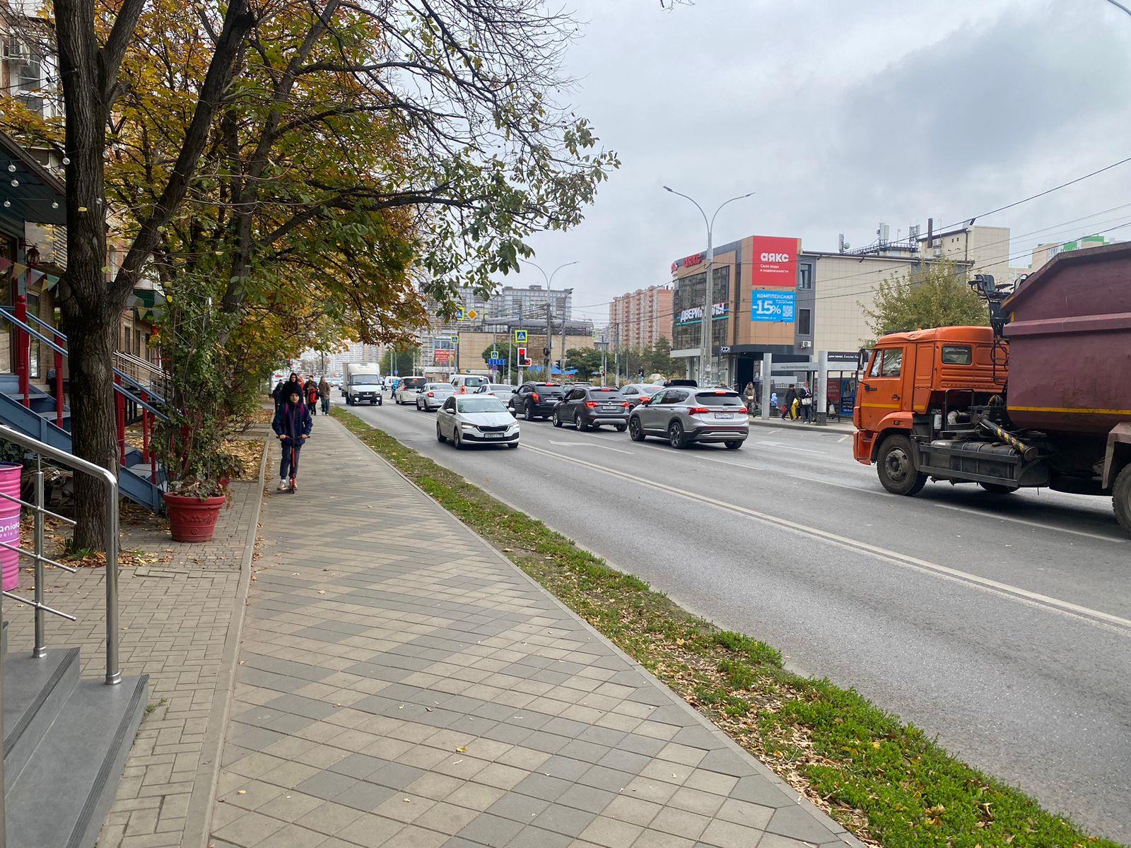 Фото №2: Коммерция 189 м² - Краснодар, ул. имени 40-летия Победы, 168