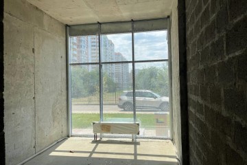 Фото №1: Торговое помещение 96 м² - Краснодар, мкр. Микрохирургии глаза, ул. Красных Партизан, 4/4