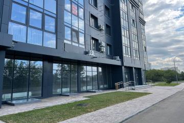 Фото №3: Коммерция 123 м² - Краснодар, мкр. Микрохирургии глаза, ул. Красных Партизан, 4/4