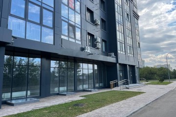 Фото №3: Торговое помещение 124 м² - Краснодар, мкр. Микрохирургии глаза, ул. Красных Партизан, 4/4