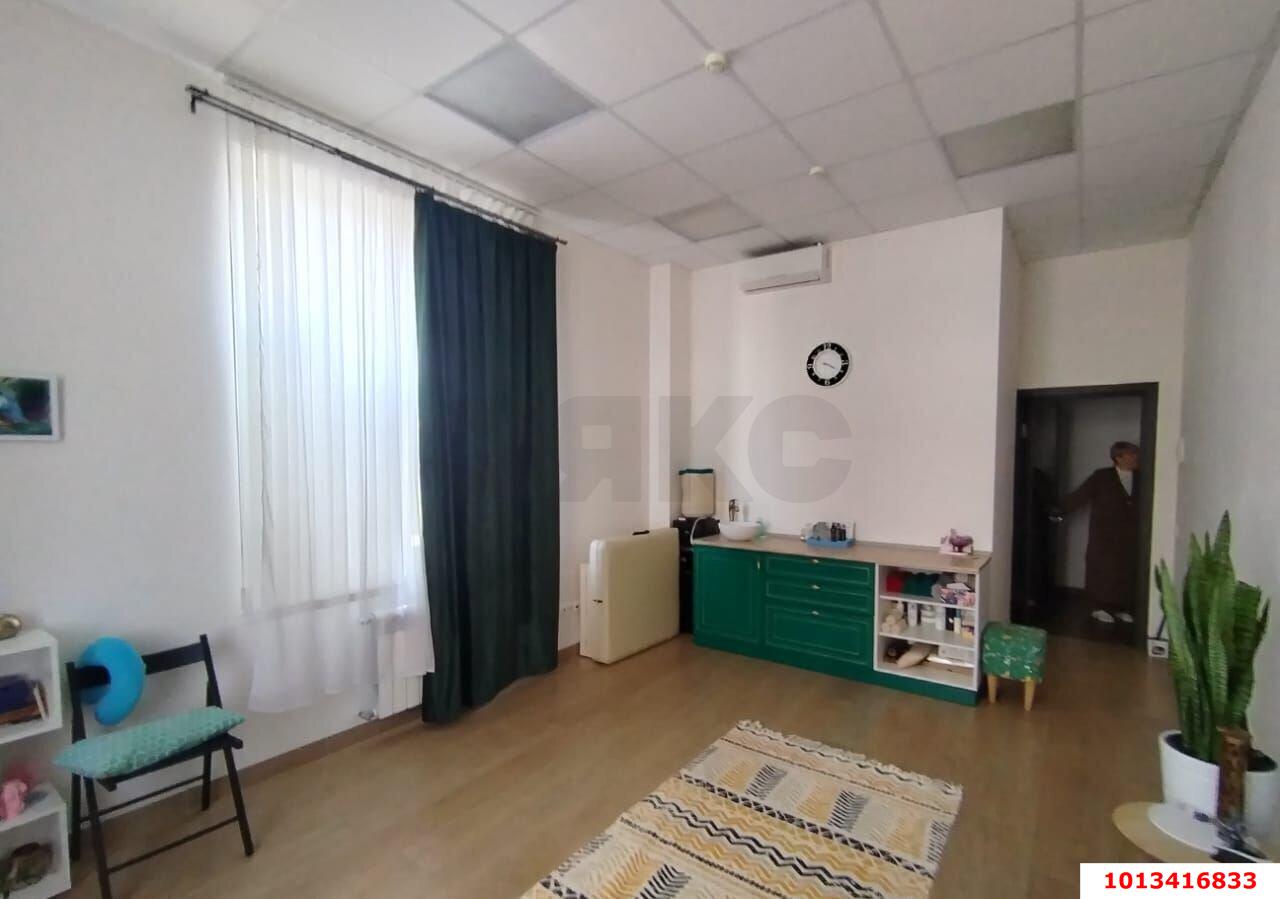 Фото №3: Коммерция 26 м² - Краснодар, мкр. Западный внутригородской округ, ул. Красных Партизан, 491