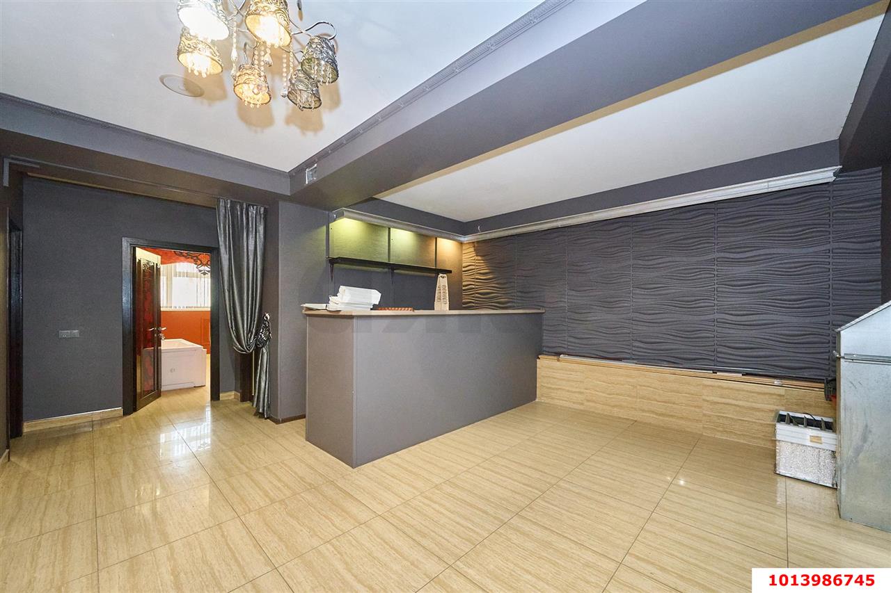 Фото №45: Торговое помещение 290 м² - Краснодар, Сельскохозяйственный Институт, ул. Алма-Атинская, 148