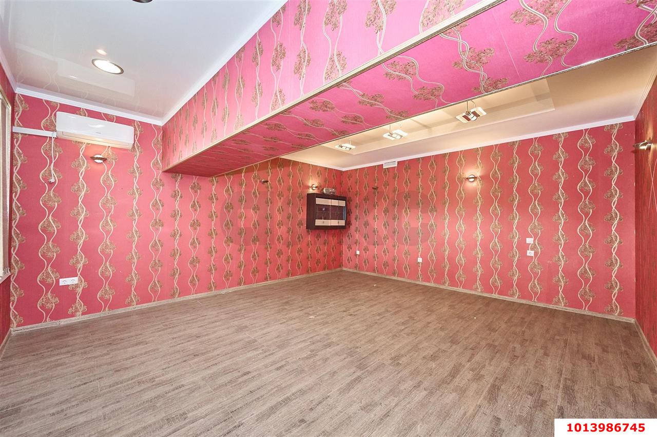 Фото №8: Торговое помещение 290 м² - Краснодар, Сельскохозяйственный Институт, ул. Алма-Атинская, 148