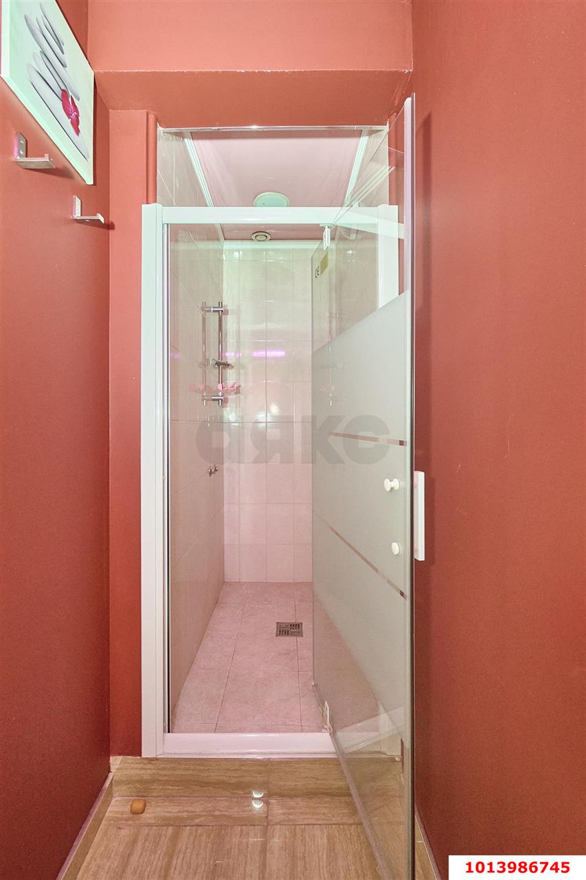 Фото №11: Коммерция 289 м² - Краснодар, ул. Алма-Атинская, 148