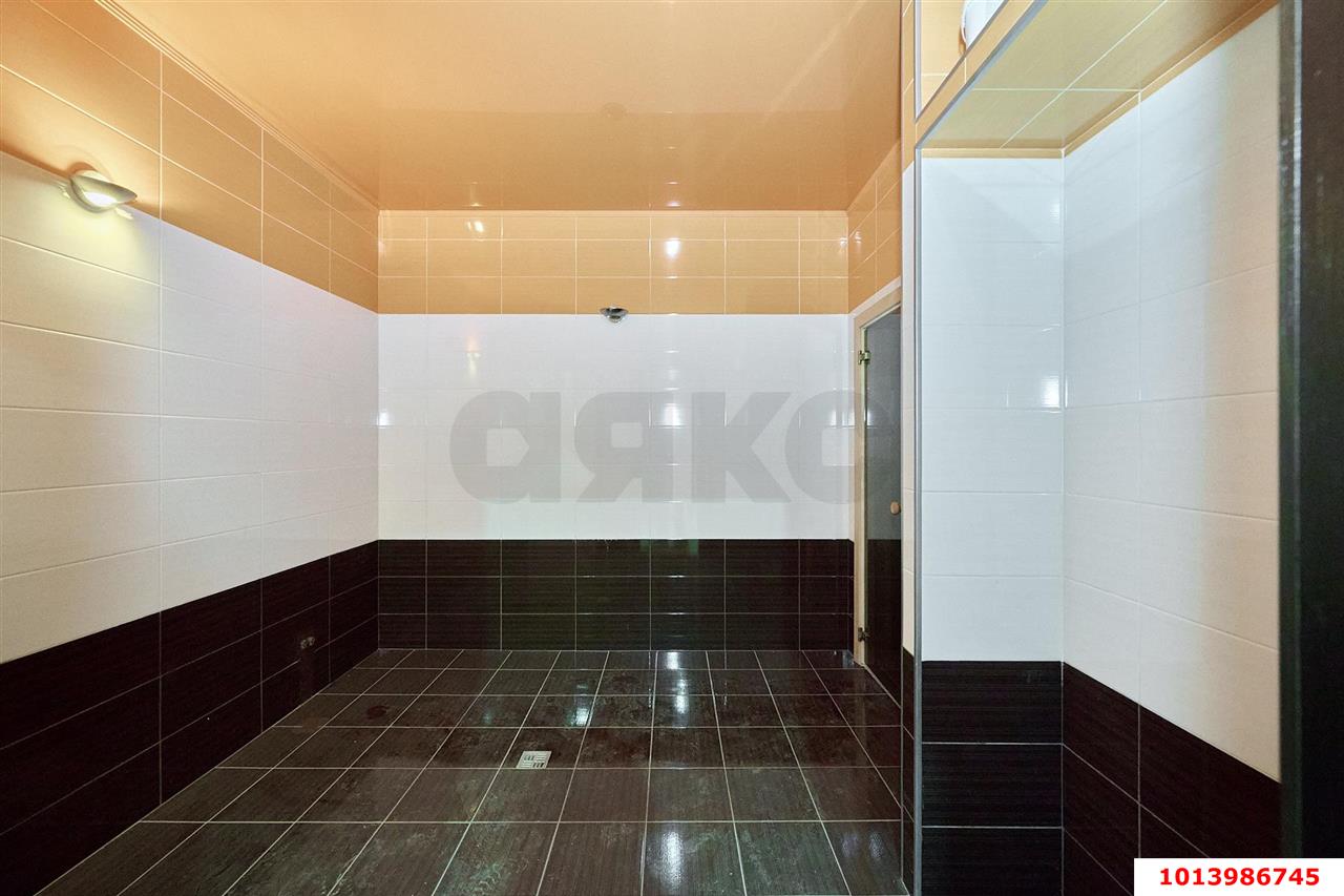 Фото №16: Торговое помещение 290 м² - Краснодар, Сельскохозяйственный Институт, ул. Алма-Атинская, 148