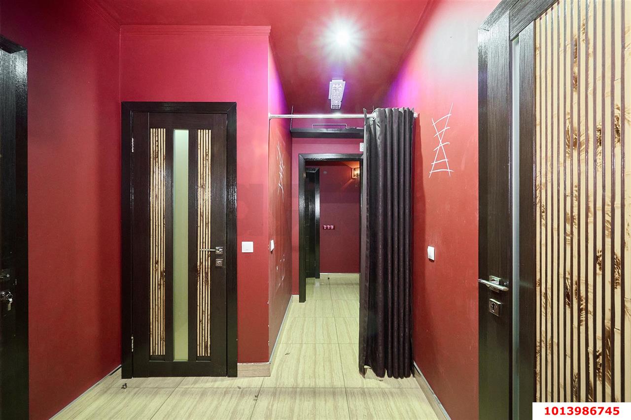 Фото №14: Торговое помещение 290 м² - Краснодар, Сельскохозяйственный Институт, ул. Алма-Атинская, 148