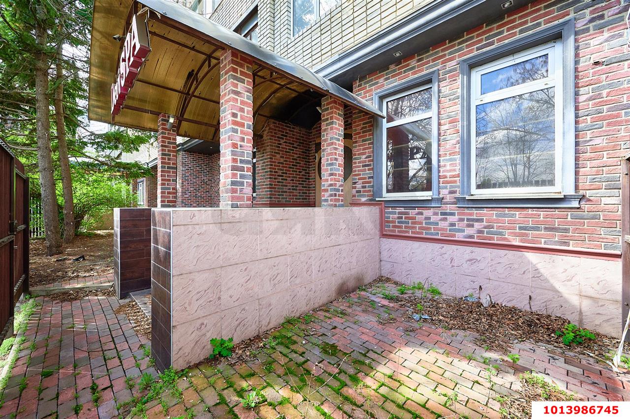 Фото №48: Коммерция 289 м² - Краснодар, ул. Алма-Атинская, 148