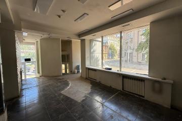 Фото №5: Коммерция 302 м² - Краснодар, мкр. Центральный внутригородской округ, ул. Мира, 44/1