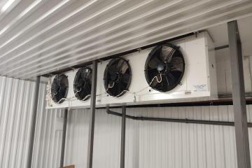 Фото №2: Коммерция 1000 м² - Краснодар, мкр. Хлопчато-бумажный Комбинат, ул. Новороссийская, 214