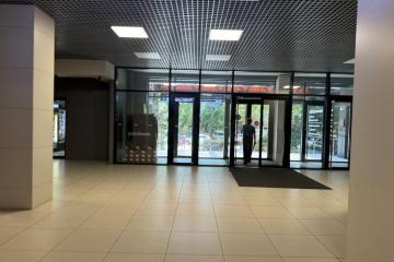 Фото №3: Коммерция 368 м² - Краснодар, мкр. Черёмушки, ул. Старокубанская, 114