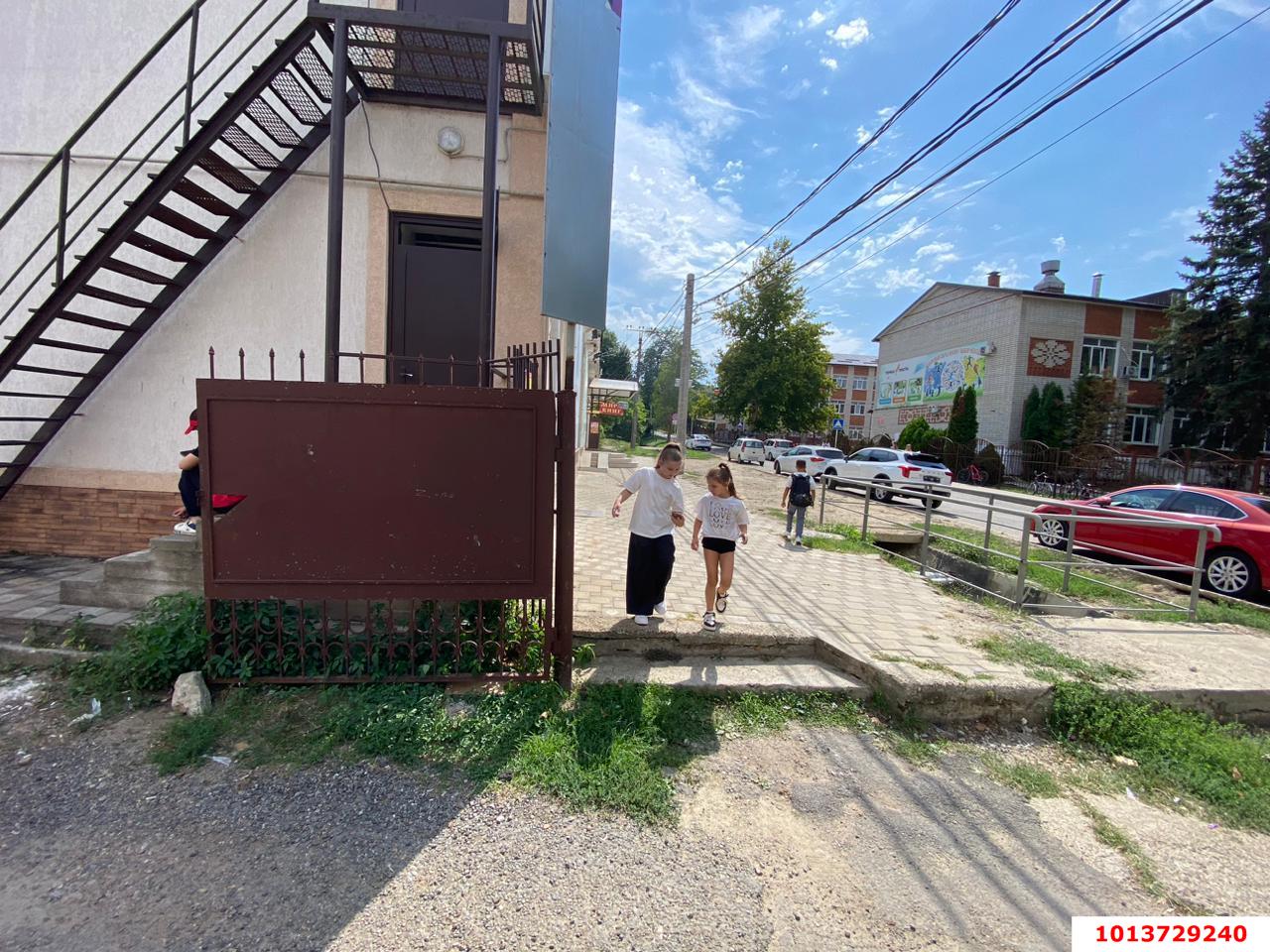 Фото №4: Отдельное здание 385 м² - Горячий Ключ, Курортная Зона, ул. Школьная, 24