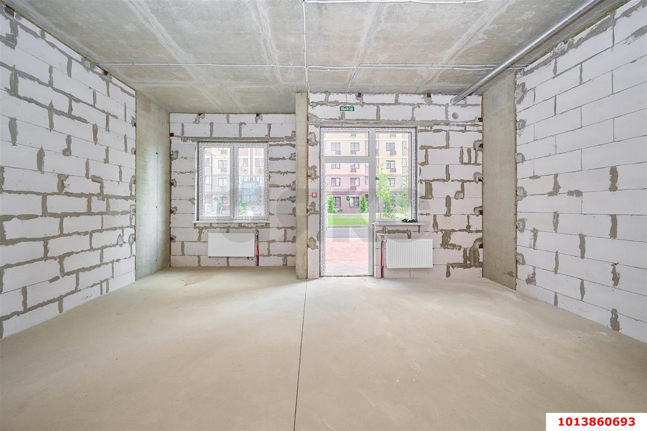 Фото №10: Торговое помещение 42 м² - Краснодар, жилой комплекс Новые Сезоны, ул. Скандинавская, 1к10