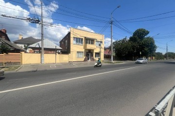 Фото №2: Отдельное здание 264 м² - Краснодар, мкр. Сельскохозяйственный Институт, ул. 1-я Линия, 35