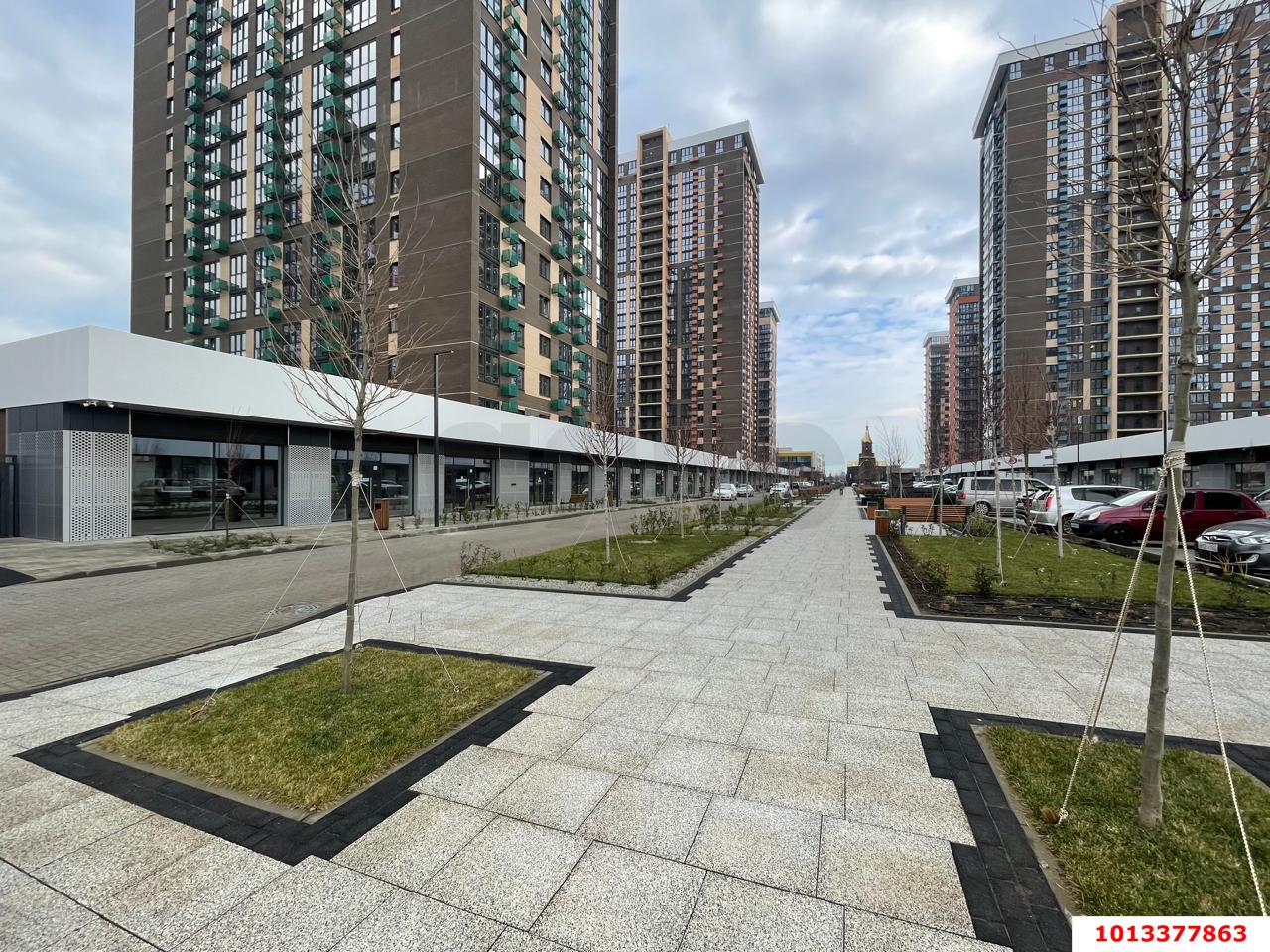 Фото №1: Торговое помещение 148 м² - Знаменский, Карасунский внутригородской округ, ул. Светлая, 23