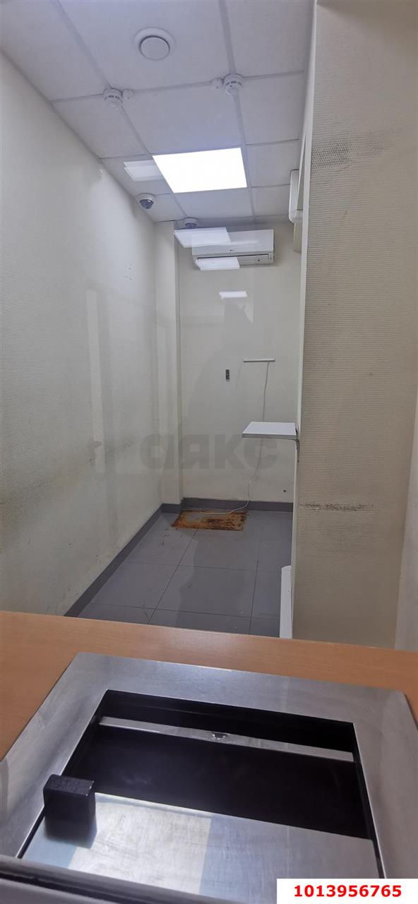 Фото №13: Торговое помещение 143 м² - Краснодар, Черёмушки, ул. Селезнёва, 134