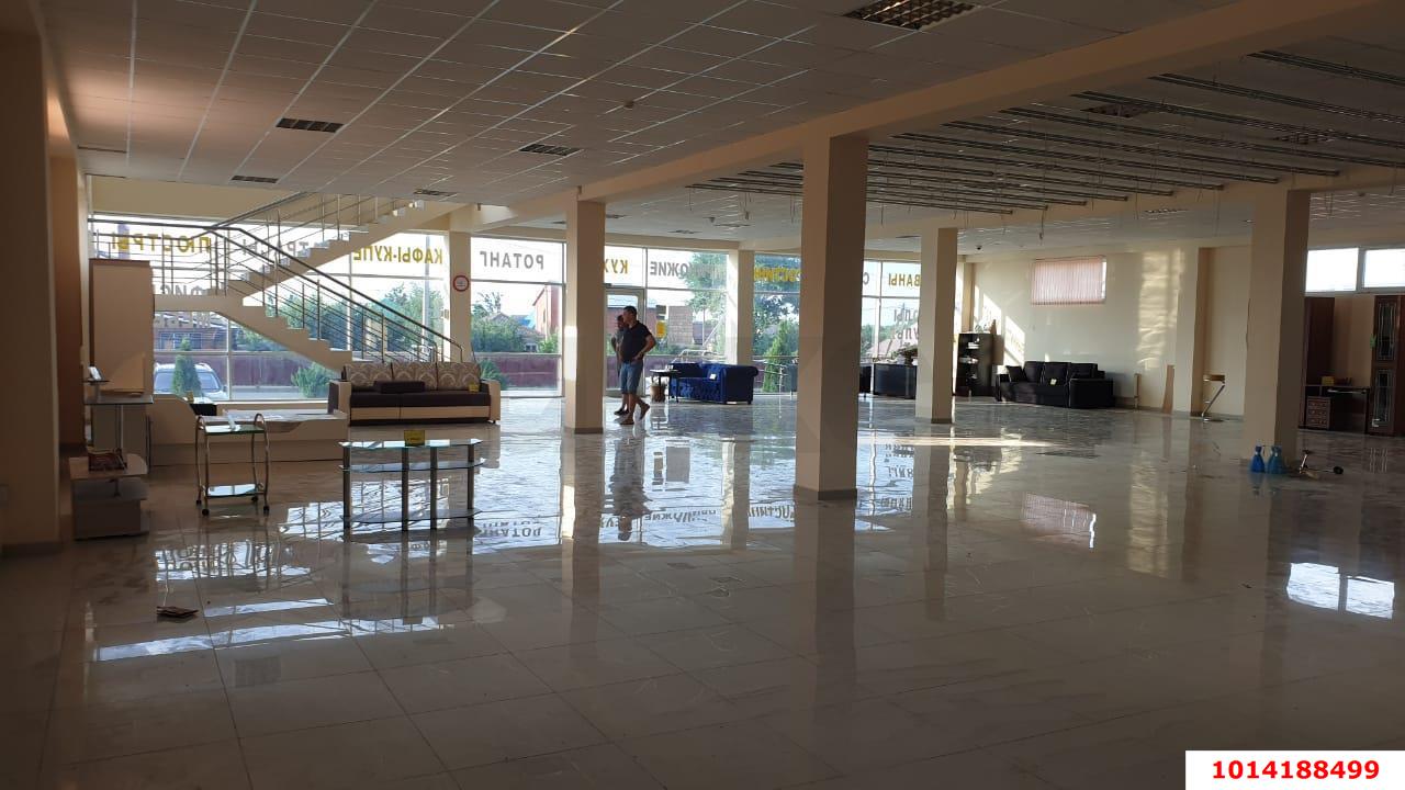 Фото №4: Торговое помещение 470 м² - Кореновск, 1-й квартал, ул. Краснодарская, 36