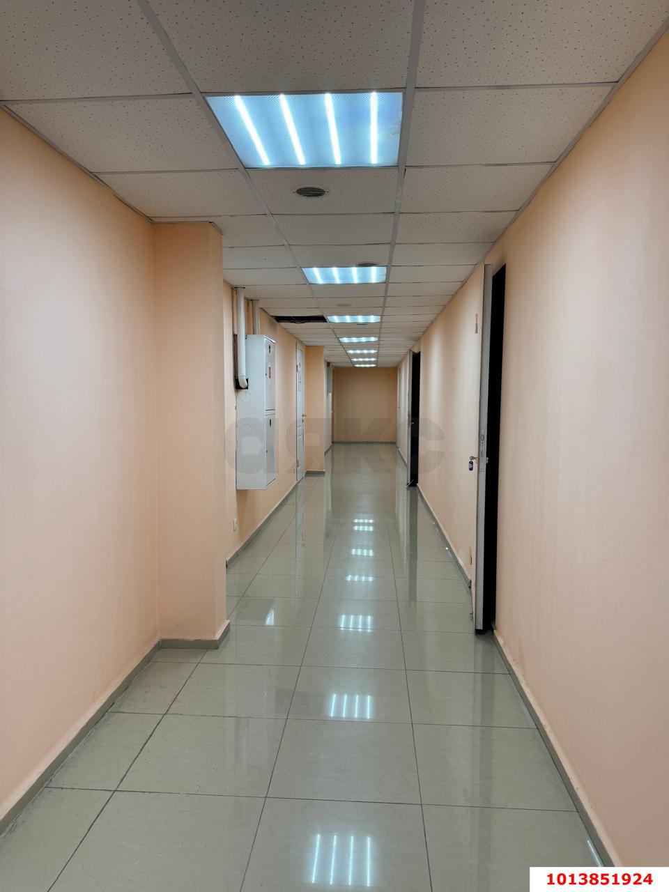 Фото №1: Офисное помещение 49 м² - Краснодар, Западный внутригородской округ, ул. Бабушкина, 295