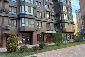 Фото №2: Торговое помещение 48 м² - Краснодар, мкр. Достояние, ул. Григория Булгакова, 10