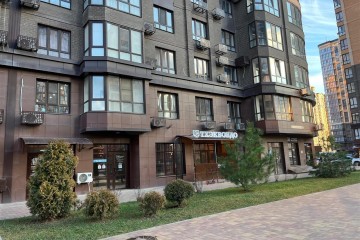 Фото №2: Торговое помещение 48 м² - Краснодар, мкр. Достояние, ул. Григория Булгакова, 10