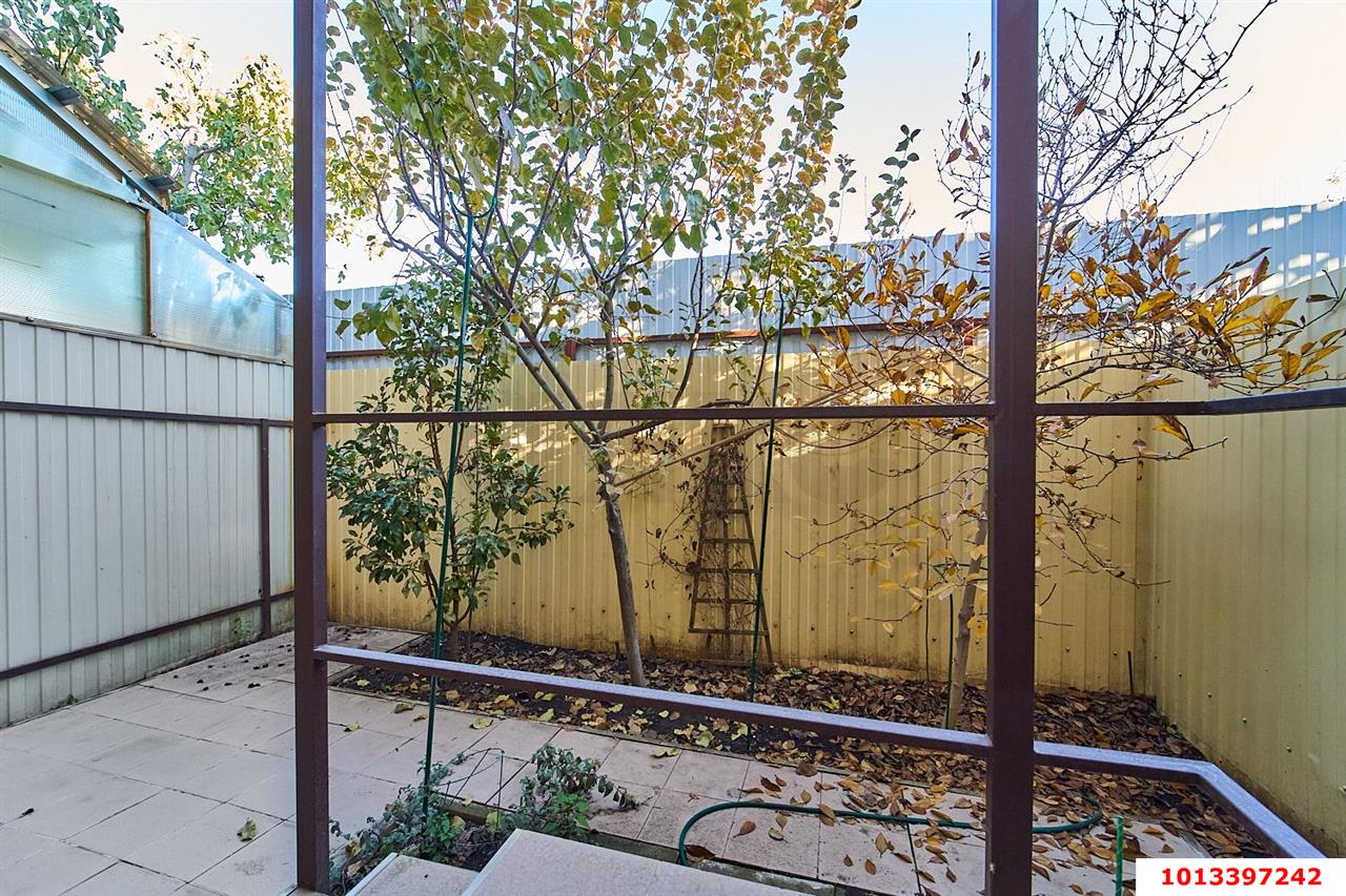 Фото №9: Таунхаус 93 м² + 1 сот. - Краснодар, СНТ Садовод 2, ул. Фиалковая, 2