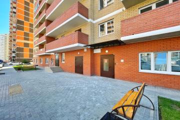 Фото №2: 1-комнатная квартира 40 м² - Краснодар, мкр. Гидростроителей, пр-кт имени писателя Знаменского, 9к2