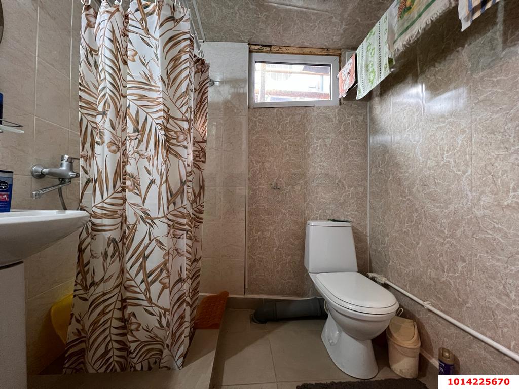 Фото №8: Часть дома 62 м² + 1 сот. - Краснодар, ул. Володи Головатого, 414