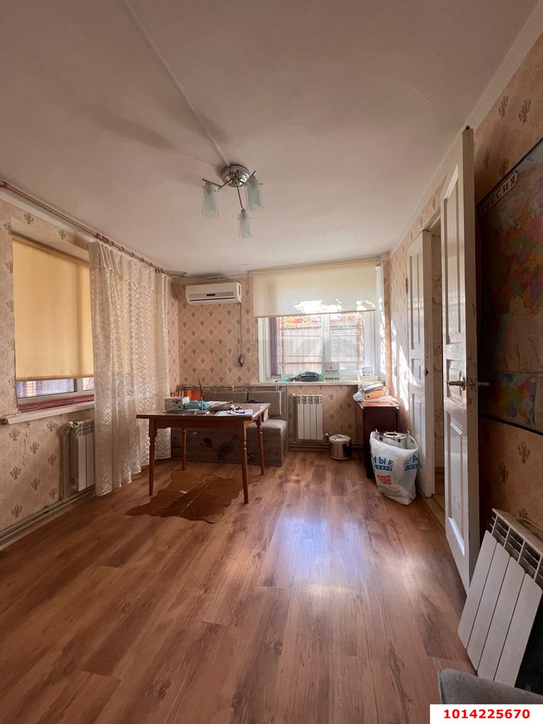 Фото №11: Часть дома 62 м² + 1 сот. - Краснодар, ул. Володи Головатого, 414