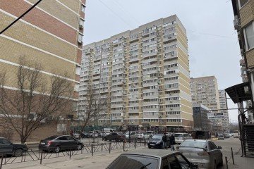 Фото №2: Торговое помещение 47 м² - Краснодар, мкр. имени Петра Метальникова, ул. Петра Метальникова, 5к1