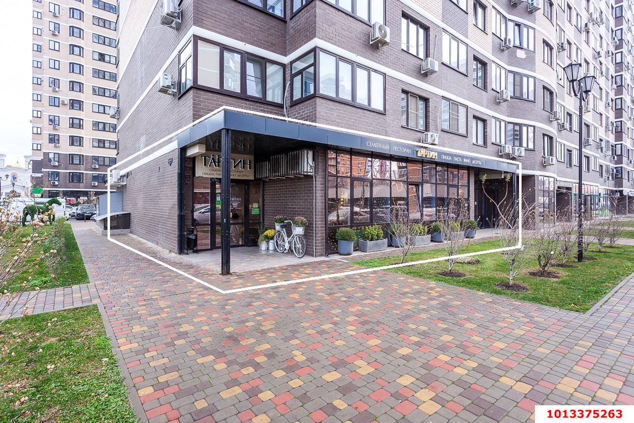 Фото №2: Торговое помещение 269 м² - Краснодар, жилой комплекс Дружный, ул. Адмирала Серебрякова, 3к1