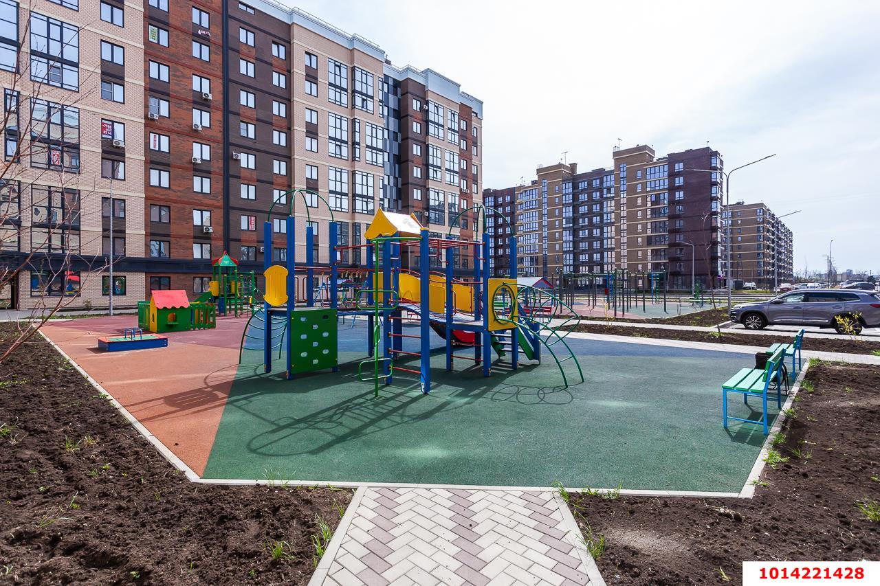 Фото №2: 3-комнатная квартира 72 м² - Краснодар, жилой комплекс Облака, ул. имени Генерала Корнилова, 9к3