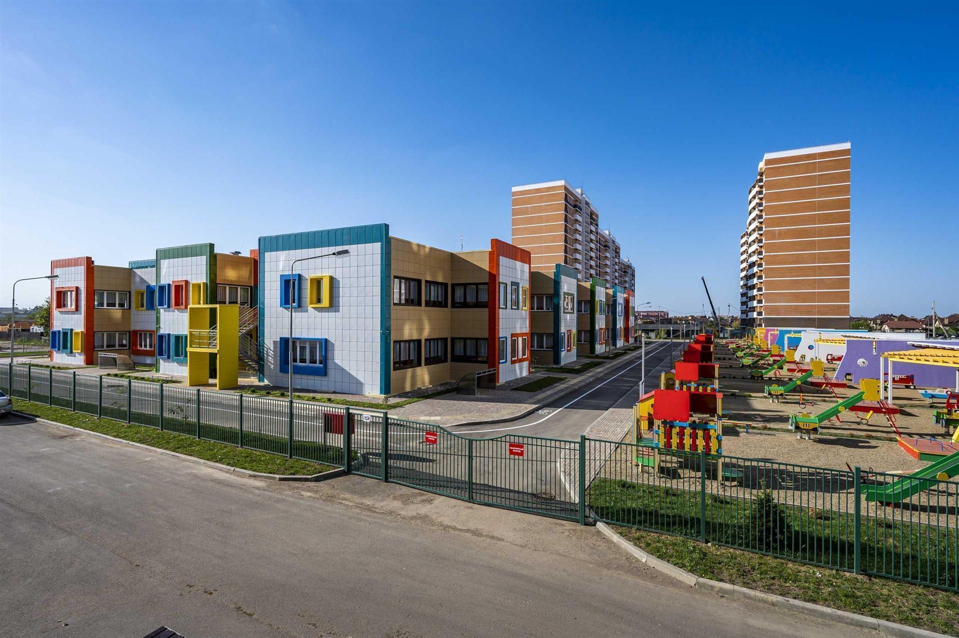 Фото №11: 2-комнатная квартира 68 м² - Краснодар, Прикубанский внутригородской округ, Завод Радиоизмерительных Приборов, жилой комплекс Времена Года 3, мкр. имени Петра Метальникова, ул. Цезаря Куникова, 24к1