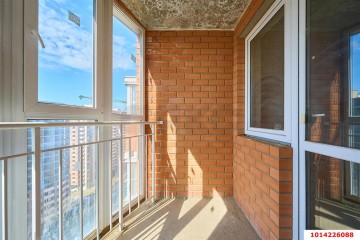 Фото №1: 2-комнатная квартира 68 м² - Краснодар, мкр. имени Петра Метальникова, ул. Цезаря Куникова, 24к1